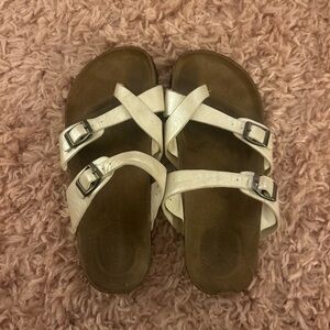 Aeropostale White Sandals